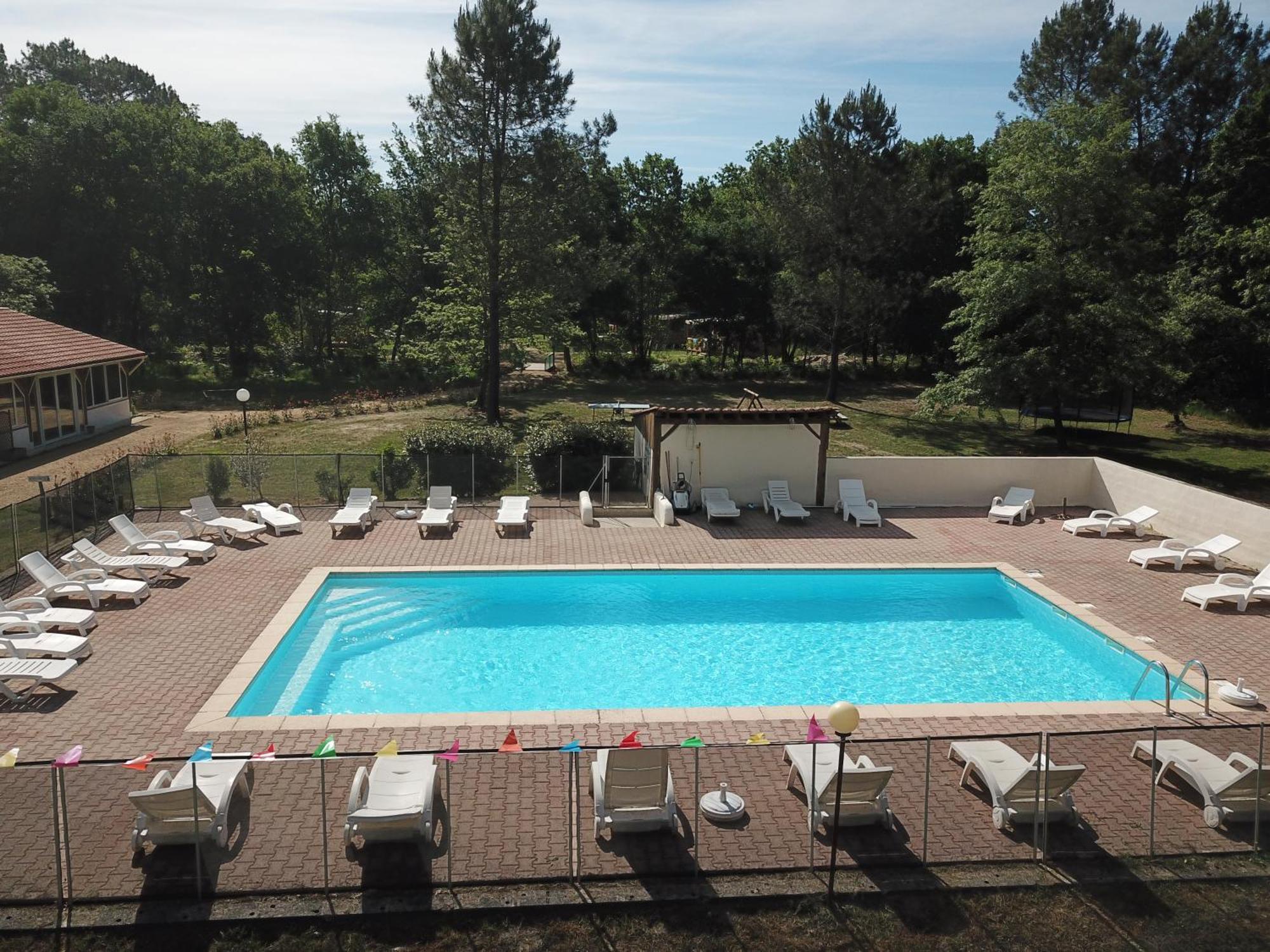 Les Palafitos Hotel Luglon Buitenkant foto