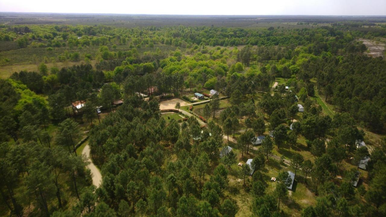 Les Palafitos Hotel Luglon Buitenkant foto